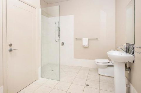 Caves Retreat - Lennox Head Accommodation 1