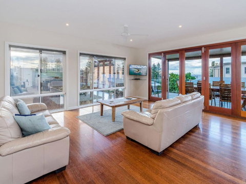 Seagrass House Great House Near The Beach - Lennox Head Accommodation 2