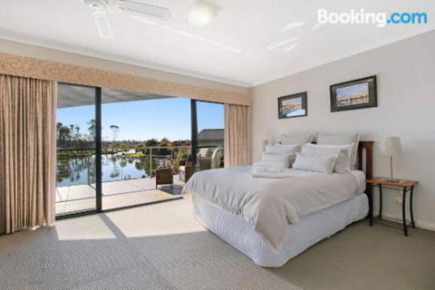 Cypress Townhouse 23 Suite - Lennox Head Accommodation 6
