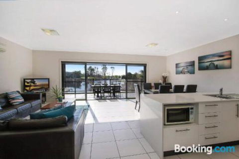 Cypress Townhouse 23 Suite - Lennox Head Accommodation 1