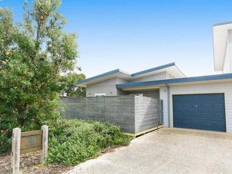 ONE LEVEL At BROADBEACH RESORT - Lennox Head Accommodation 4