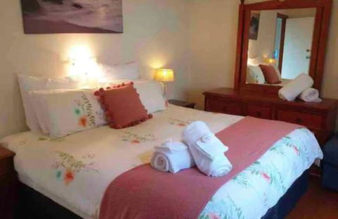RYE Rock N Roll & Roadsters Are Coming To Town - Lennox Head Accommodation 4