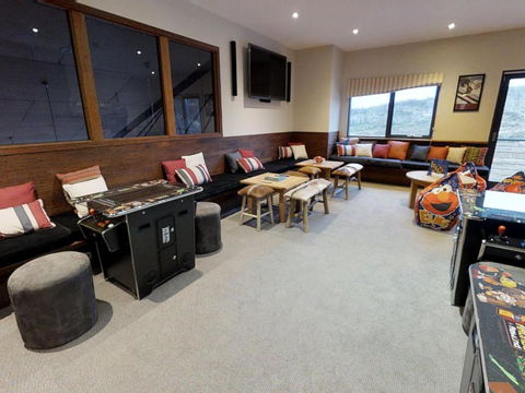 Apartment 5 The Stables Perisher - Lennox Head Accommodation 1