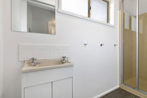 Beauty AND THE Peace - Inlet Side - Lennox Head Accommodation 0