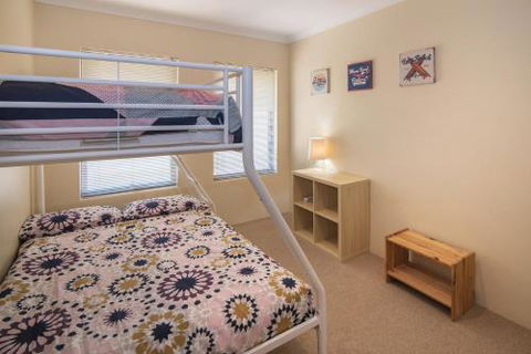 Acrosstheway - Lennox Head Accommodation 4