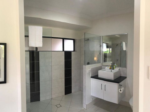 Cooya Beach Ultimate Tropical Getaway - Lennox Head Accommodation 2