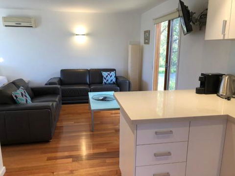 Carinya Coastal Cottage - Lennox Head Accommodation 6