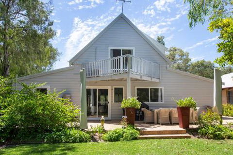 Havys Home - Lennox Head Accommodation 2