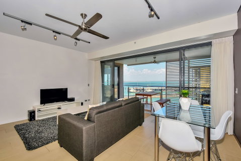 Darwin Waterfront Short Stay Apartments - Lennox Head Accommodation 3