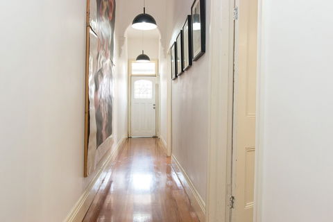 HUNTER In The Heart Of Collingwood Fitzroy - Lennox Head Accommodation 1