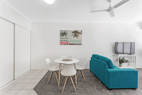 Zenith Unit 7 / 10 Messines Street - Lennox Head Accommodation 5
