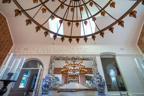 The Eaglehawk Country House Hotel Maldon - Lennox Head Accommodation 2