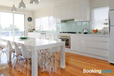 Allure - Lennox Head Accommodation 7