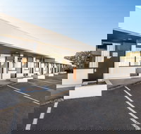 Nightcap at Monash Hotel - Lennox Head Accommodation