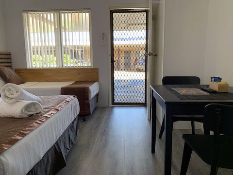 Baths Motel - Lennox Head Accommodation 6