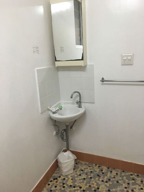 Flinders Motel - Lennox Head Accommodation 4