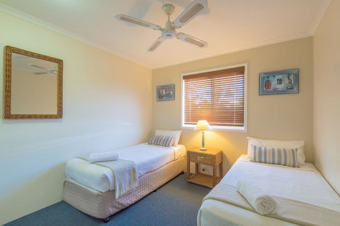 Noosa Outrigger Beach Resort - Lennox Head Accommodation 7