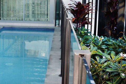 Oaks Gladstone Grand Hotel - Lennox Head Accommodation 5