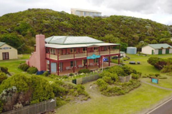 Cape Bridgewater VIC Lennox Head Accommodation