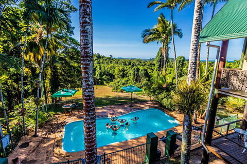 Jackaroo Treehouse Mission Beach - Lennox Head Accommodation 2