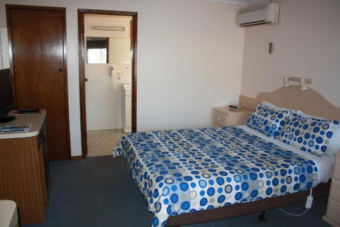 Raglan Motor Inn - Lennox Head Accommodation 1