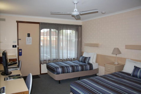 Raglan Motor Inn - Lennox Head Accommodation 4