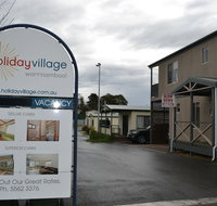 Warrnambool Holiday Village - Lennox Head Accommodation