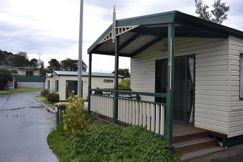 Warrnambool Holiday Village - Lennox Head Accommodation 4