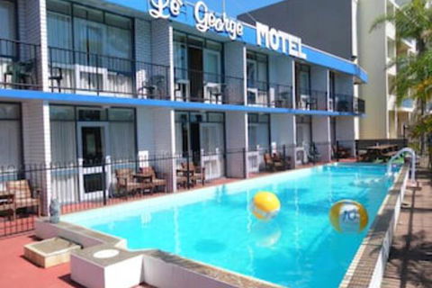 Le George Motel - Lennox Head Accommodation 1