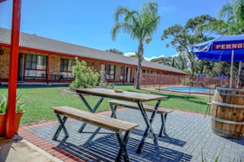 Kadina Gateway Motor Inn - Lennox Head Accommodation 0