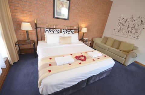 Central Springs Inn - Lennox Head Accommodation 3