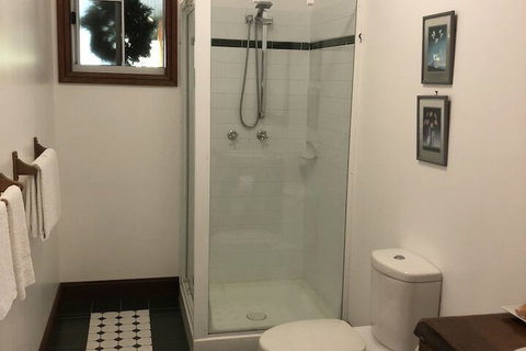 Daintree Manor Bed & Breakfast - Lennox Head Accommodation 5