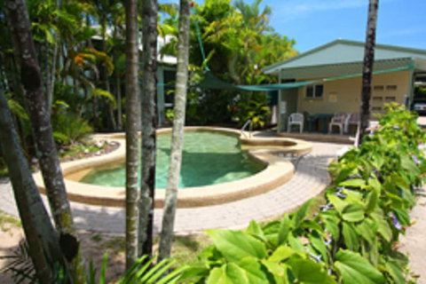Coral Reef Apartments - Lennox Head Accommodation 3