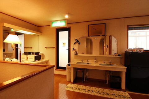 Honeybee Farm Country Cottages - Lennox Head Accommodation 2