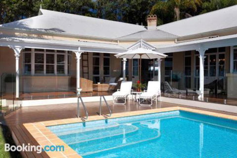 Sunrise At Sanquar Noosa Hinterland - Lennox Head Accommodation 5