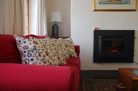 Victoria Cottage - Lennox Head Accommodation 4