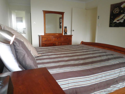The Haven Island Beach - Lennox Head Accommodation 2