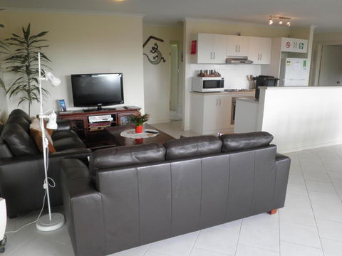 The Haven Island Beach - Lennox Head Accommodation 4