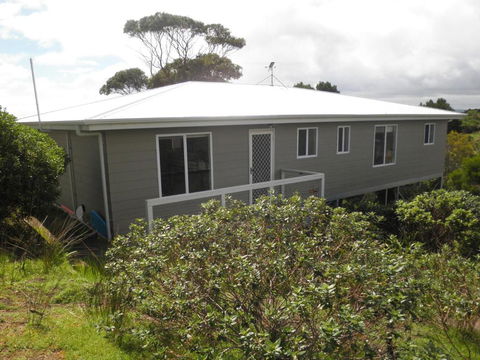 The Haven Island Beach - Lennox Head Accommodation 1
