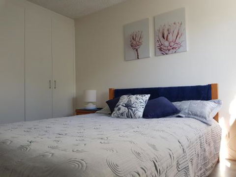 Kings Beach Ocean Front Views Private Balcony Overlooking Kings Beach - Lennox Head Accommodation 6