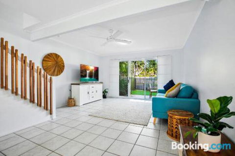 Seychelles - Lennox Head Accommodation 2