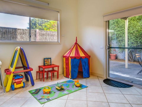 Cuttriss By The Beach - Lennox Head Accommodation 1