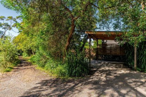 SUNSET BEACH SHACK On SURF - Lennox Head Accommodation 3