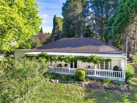 Redwood Cottage Burradoo Getaway Southern Highlands 4pm Check Out Sunday - Lennox Head Accommodation 0