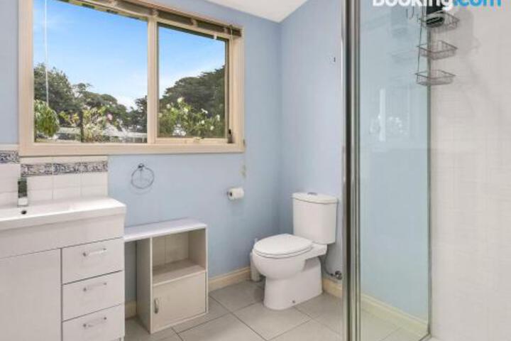 Almurta ACT Lennox Head Accommodation