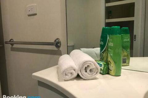 Townsville Strand Lighthouse Apartment 3 - Lennox Head Accommodation 2