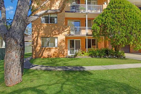 6 Of 12 To 14 Crisallen Street Port Macquarie - Lennox Head Accommodation 5