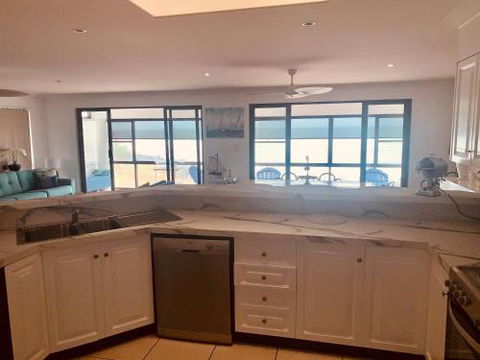 Breakaway At Bargara - Lennox Head Accommodation 6