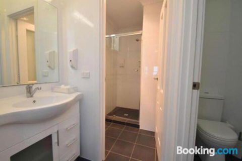 Miramar At Penneshaw KI - Lennox Head Accommodation 4