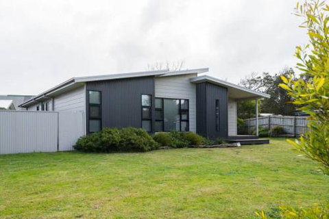 34 Ash Avenue Sandy Point - Lennox Head Accommodation 0